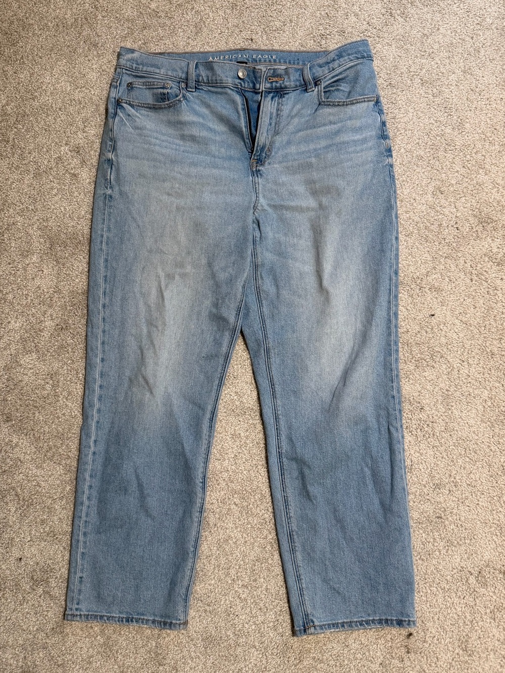 American Eagle Outfitters Light Blue women’s Relaxed Straight Jeans size 12